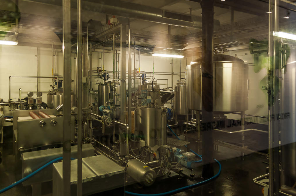 Современная пивоварня