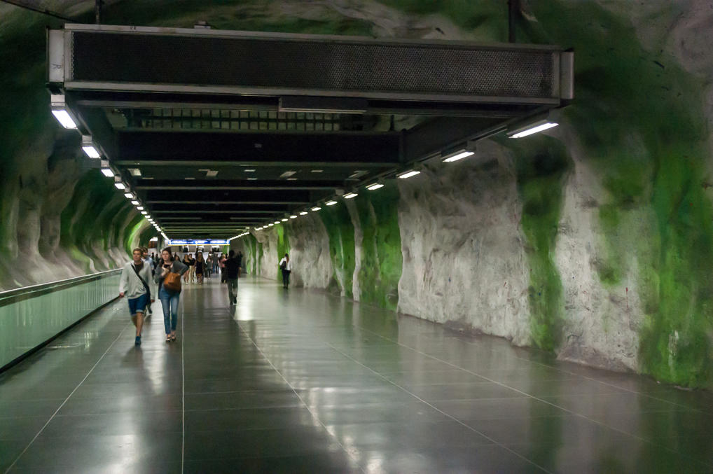 Станция метро Фридхемсплан