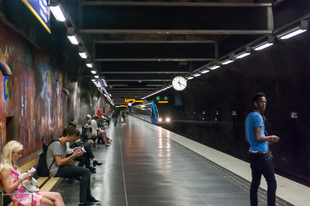 Станция метро Фридхемсплан