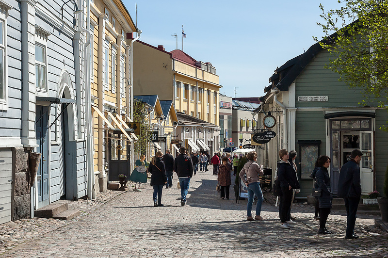 Площадь Раатихуонеентори