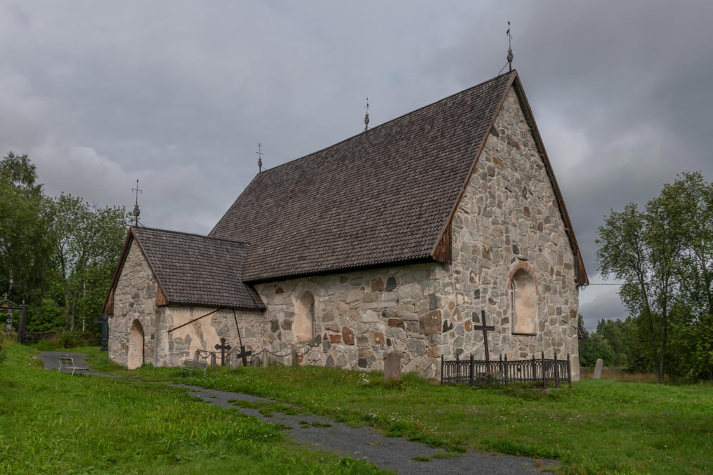 Церковь св. Михаила в Кеминмаа