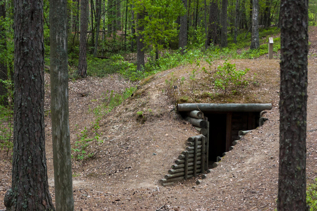 Блиндаж в национальном парке Петкельярви