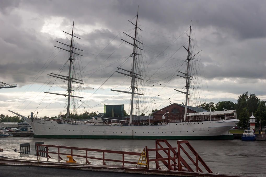 Cуомен Йоутсен