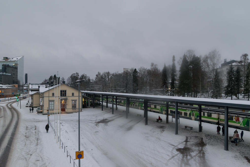 33. Железнодорожный вокзал и автостанция Ваасы