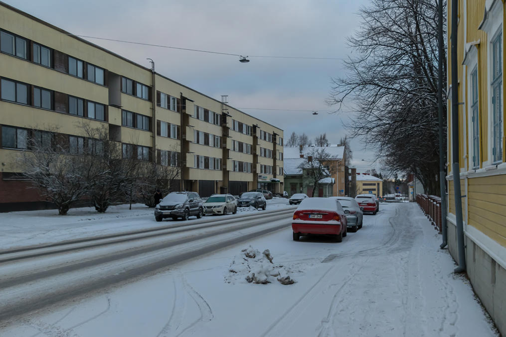 2. Другой участок той же улицы