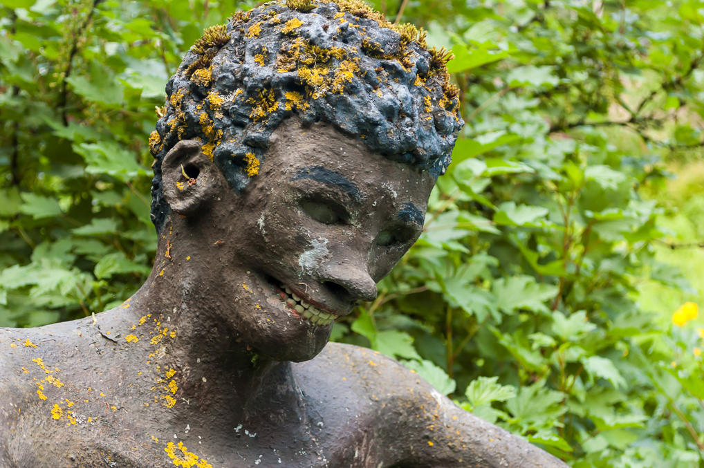 Упоротая скульптура