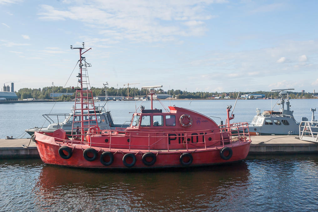 Лоцманский катер